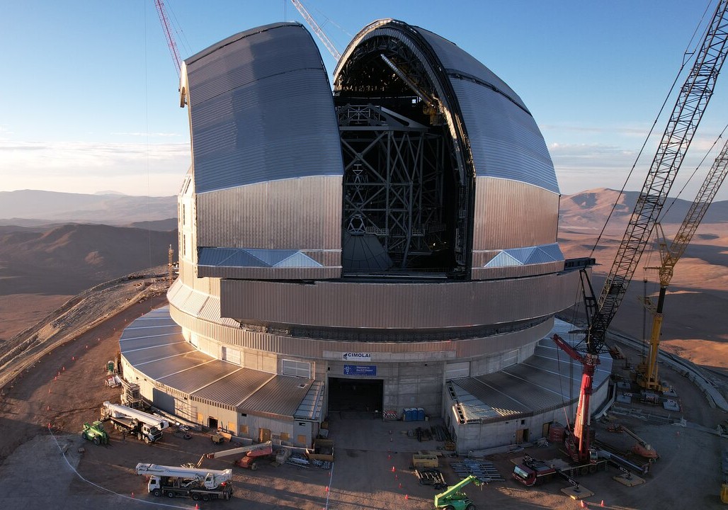 Drone image of the ELT’s dome